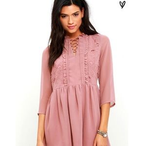 Lulu’s Blush pink shift dress size XS